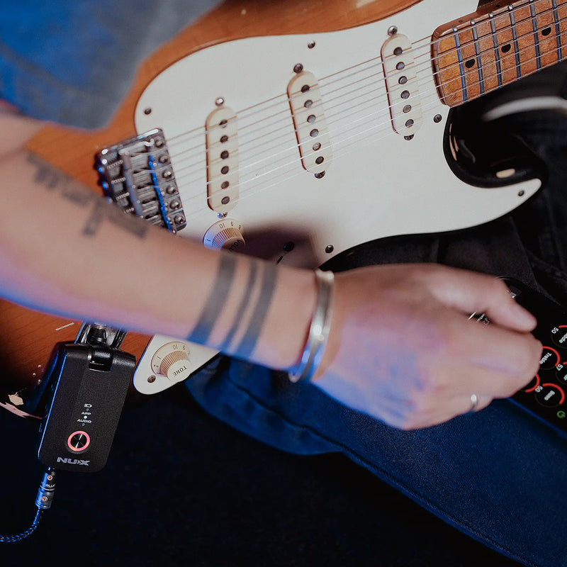 NUX MP-3 Mighty Plug Pro for Guitar/Bass Earphone Amplug